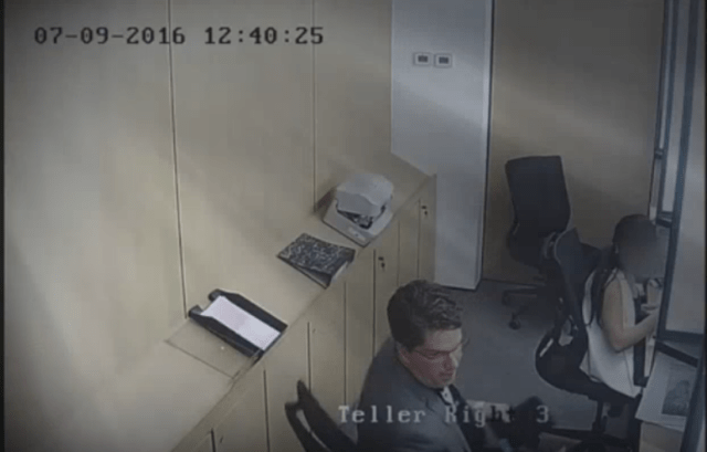 Jayson street robbing bank social engineering